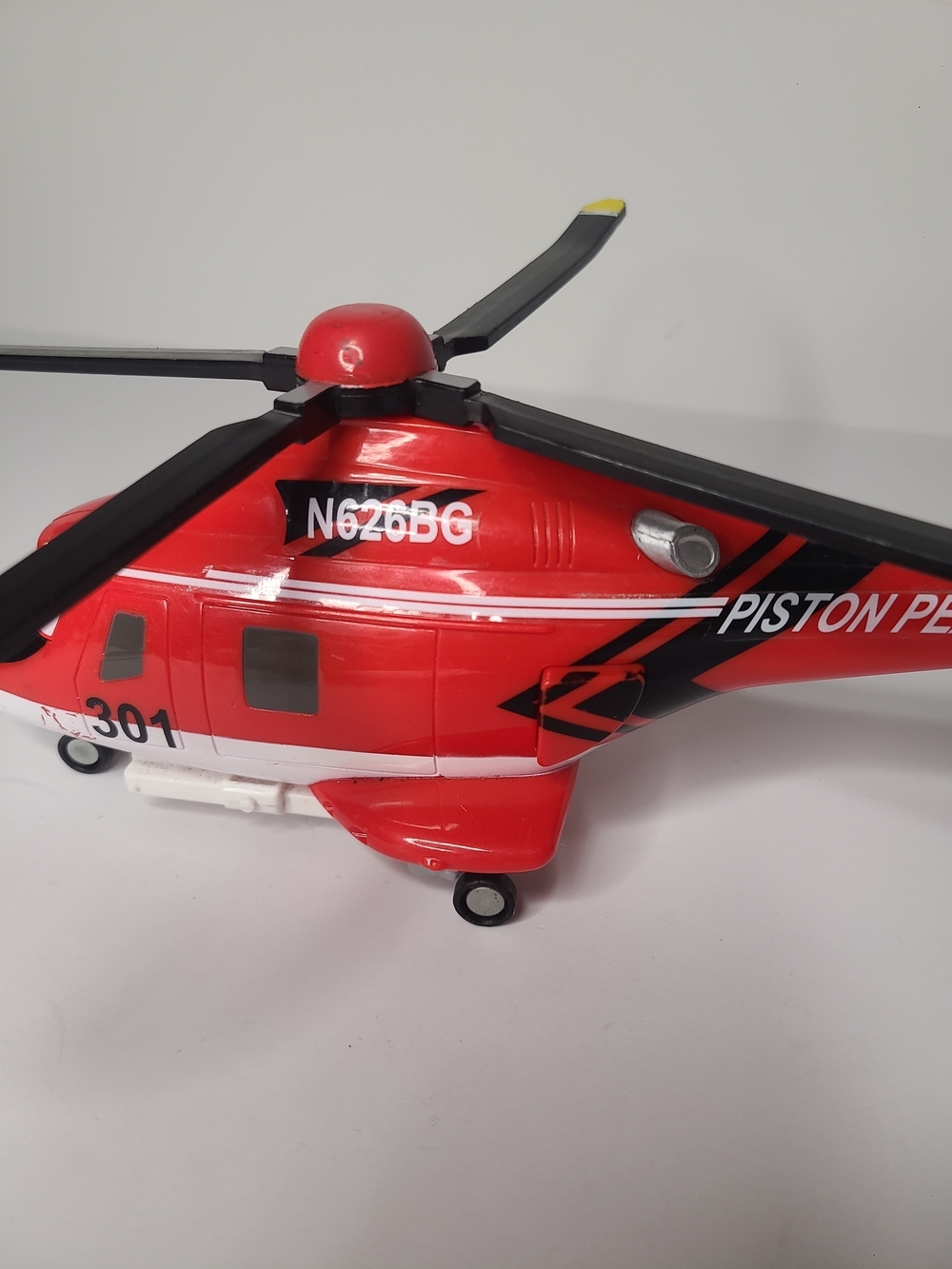 Disney's Planes Fire & Rescue Blade Ranger Talking Vehicle - Picture 6 of 14